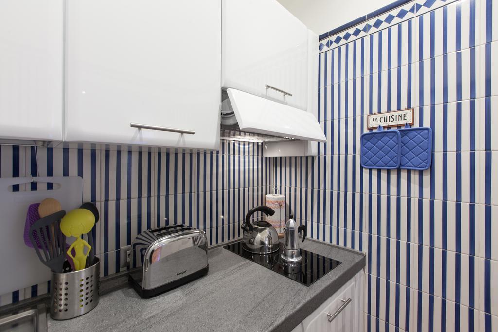 Urbana Lodge, Monti Рим Екстериор снимка